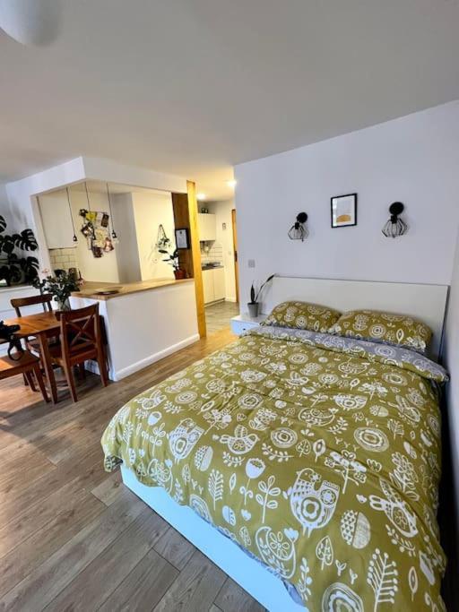 Skandi - Old Town Mostowa Apartment *